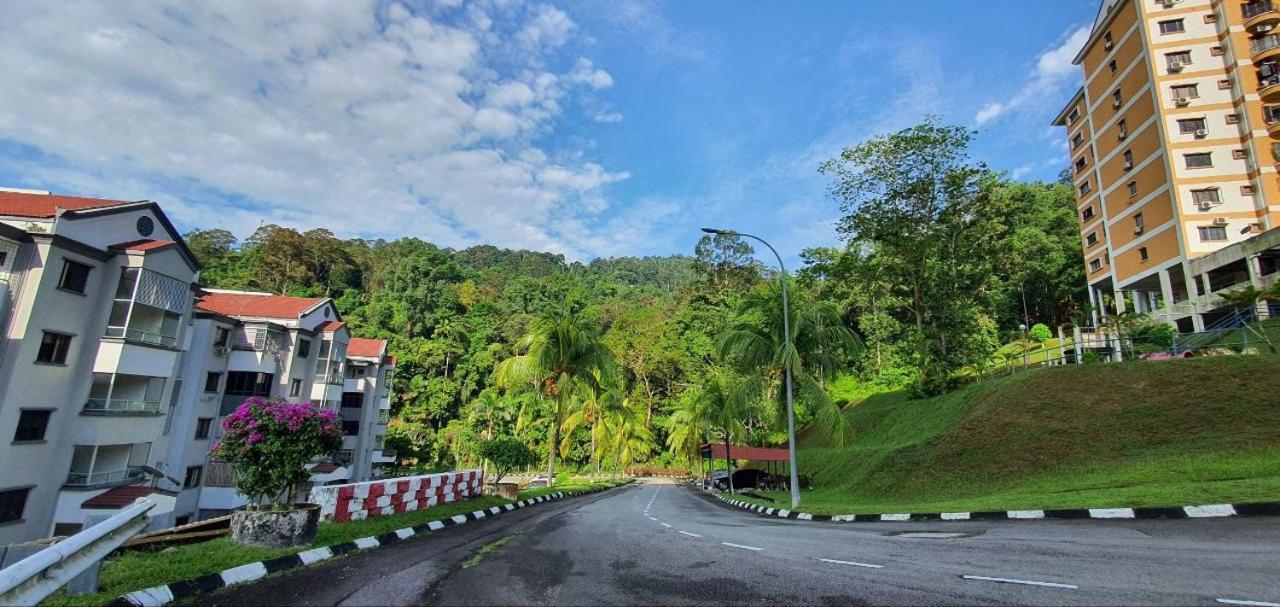 Hilltop Greenview Residence Batu Caves Selayang Luaran gambar